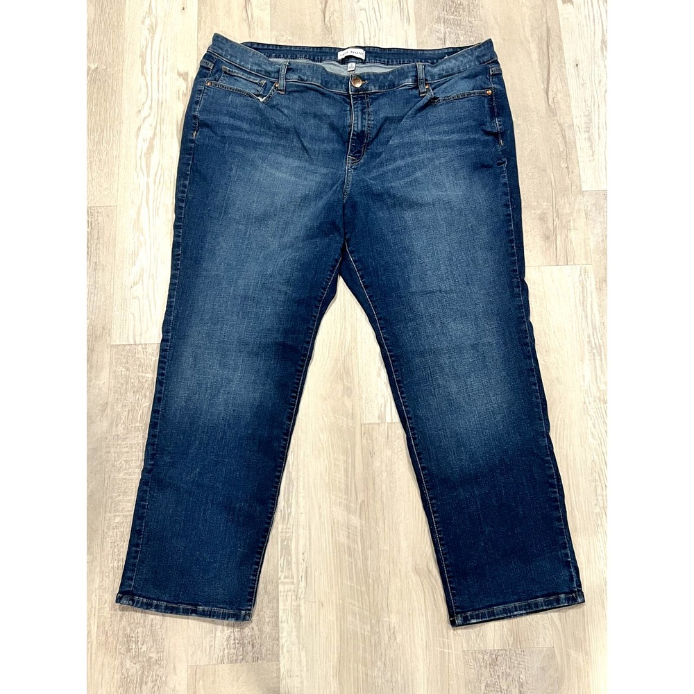 Lane Bryant Mid-Rise Straight Medium Wash Jean Size 26